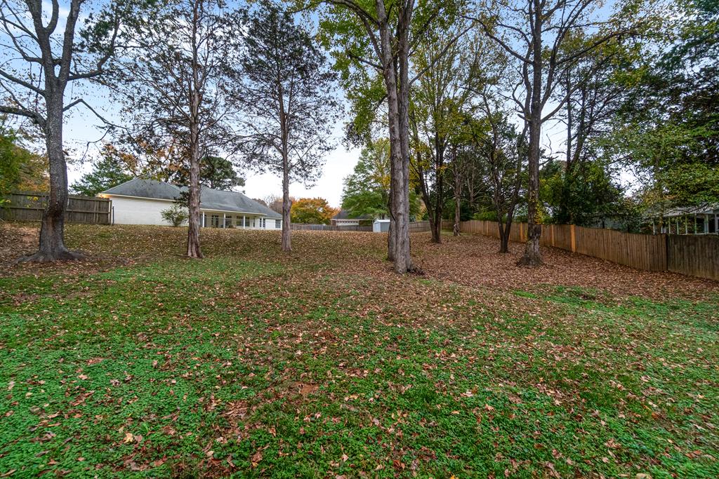 OXFORD, Mississippi, 38655, United States, 4 Bedrooms Bedrooms, ,3 BathroomsBathrooms,Residential,For Sale,1991795