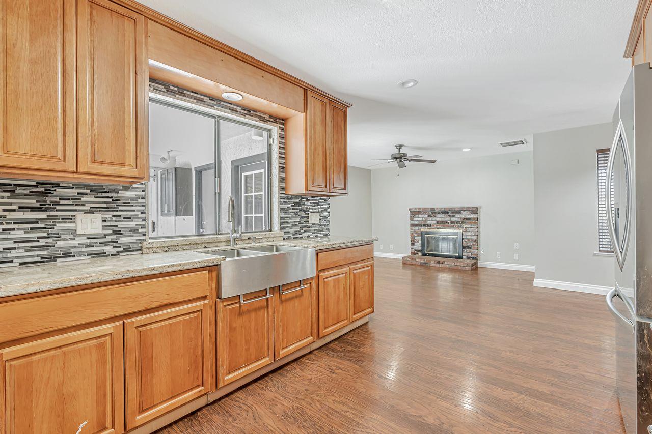 Stockton, California, 95207, United States, 5 Bedrooms Bedrooms, ,4 BathroomsBathrooms,Residential,For Sale,1939520