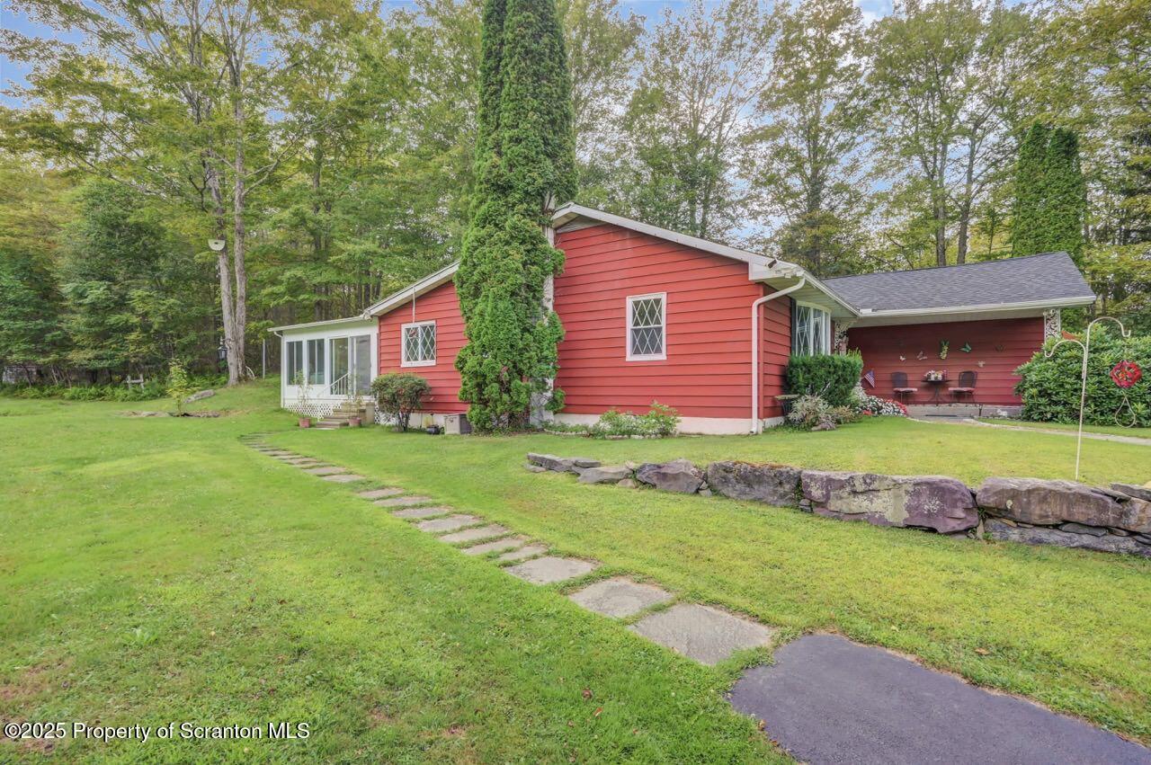 Gouldsboro, Pennsylvania, 18424, United States, 5 Bedrooms Bedrooms, ,2 BathroomsBathrooms,Residential,For Sale,1932796