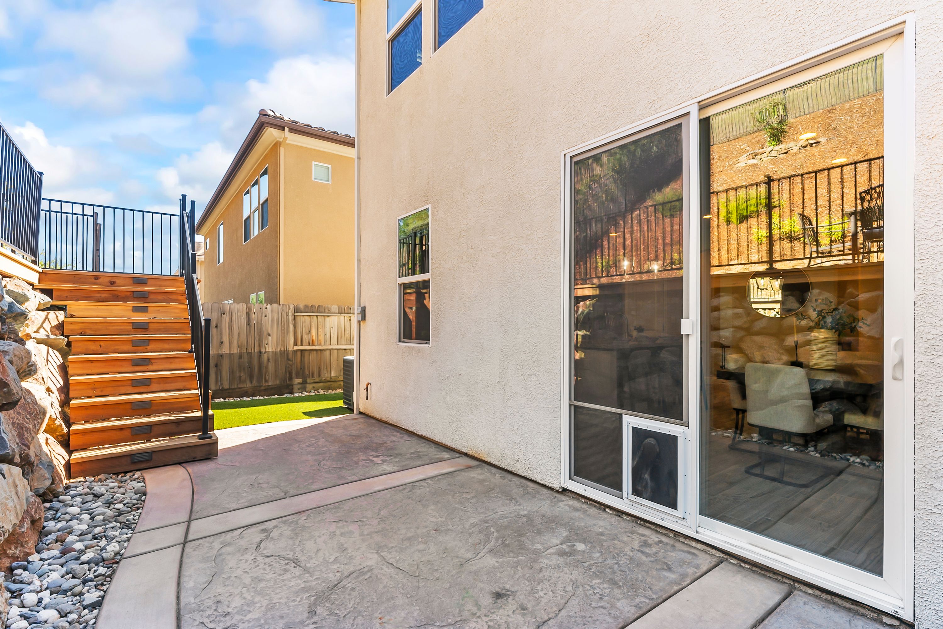  Thoughtful Design Meets Unbeatable El Dorado Hills Location - 物件實景
