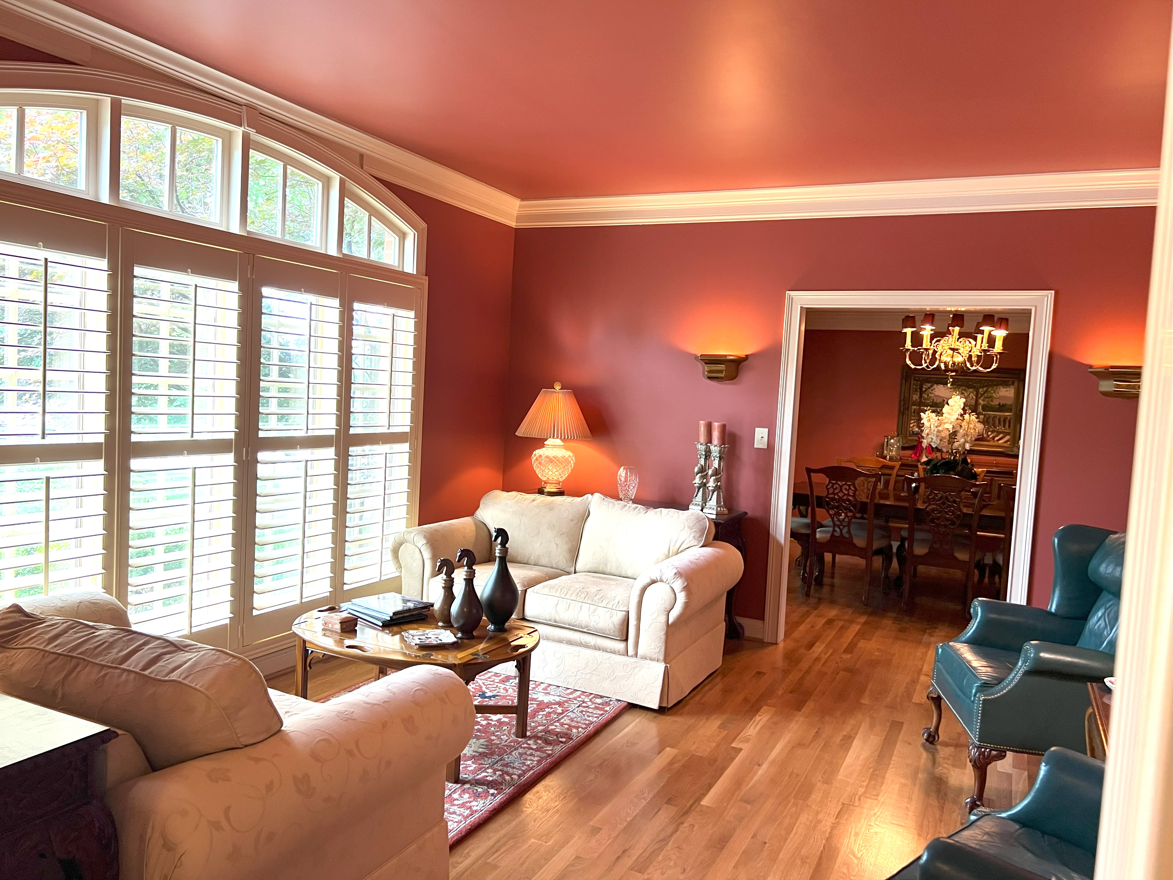 Frankfort, Kentucky, 40601, United States, 5 Bedrooms Bedrooms, ,4 BathroomsBathrooms,Residential,For Sale,1983551