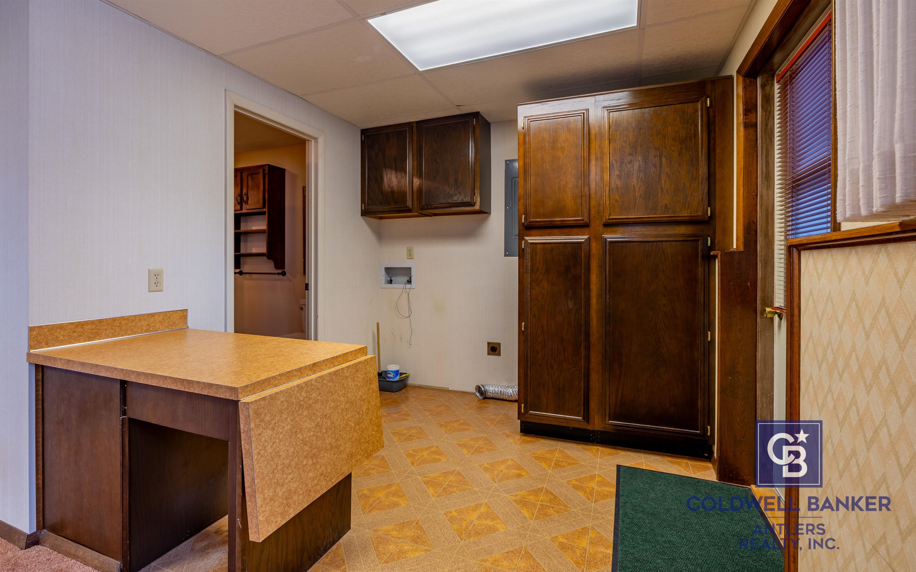 Powell, Wyoming, 82435, United States, 4 Bedrooms Bedrooms, ,1 BathroomBathrooms,Residential,For Sale,1912468