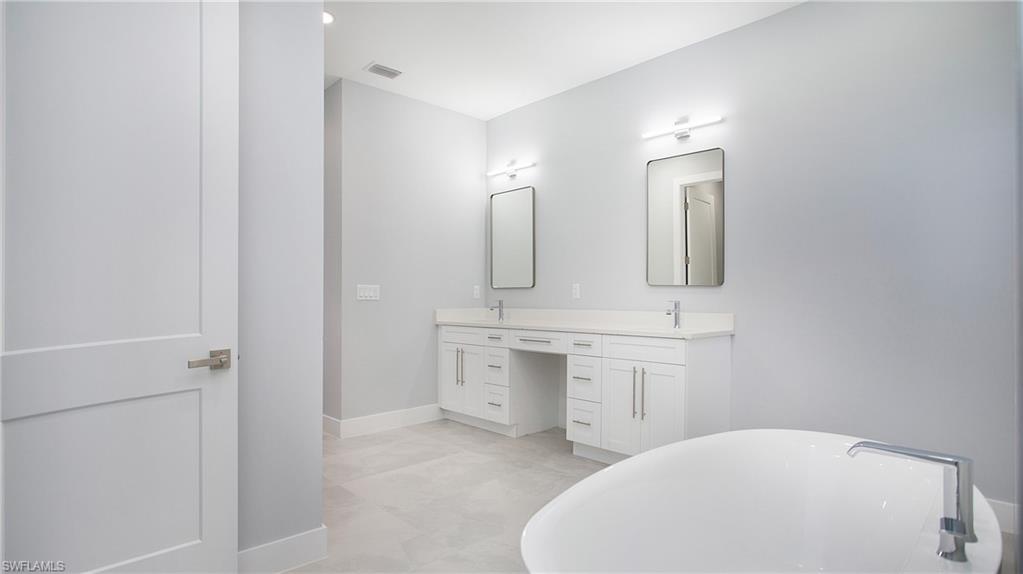 Cape Coral, Florida, 33993, United States, 3 Bedrooms Bedrooms, ,2 BathroomsBathrooms,Residential,For Sale,1721528