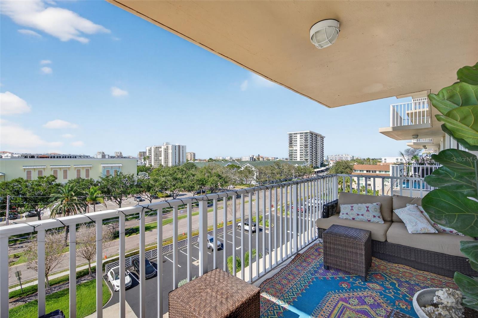 CLEARWATER BEACH, Florida, 33767, United States, 2 Bedrooms Bedrooms, ,2 BathroomsBathrooms,Residential,For Sale,1998949