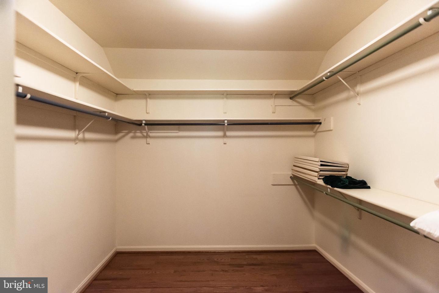 Hershey, Pennsylvania, 17033, United States, 2 Bedrooms Bedrooms, ,3 BathroomsBathrooms,Residential,For Sale,1933018