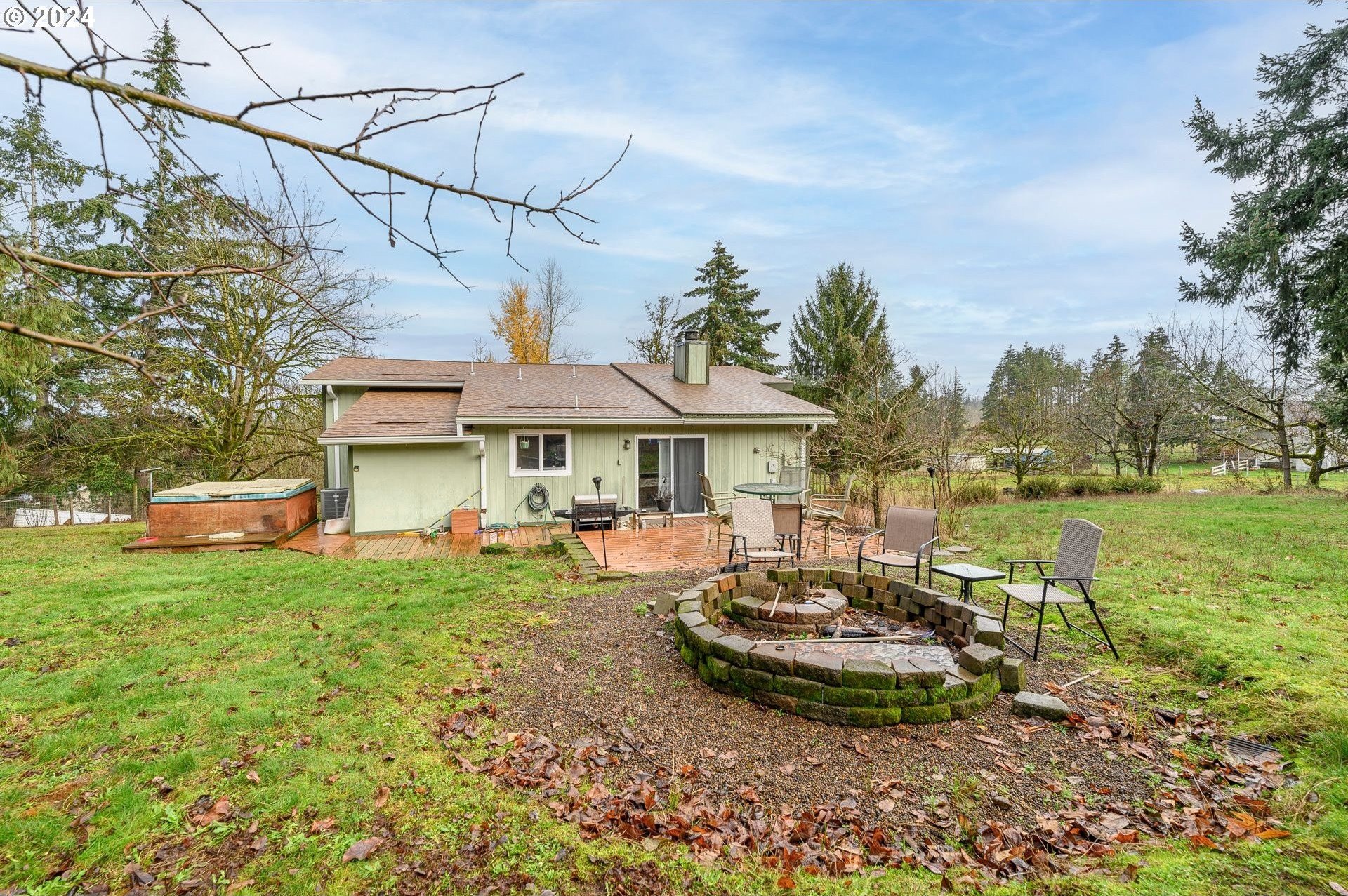 35267 S ACER LN, Molalla, Oregon, 97038, United States, 3 Bedrooms Bedrooms, ,2 BathroomsBathrooms,Residential,For Sale,35267 S ACER LN,1675440