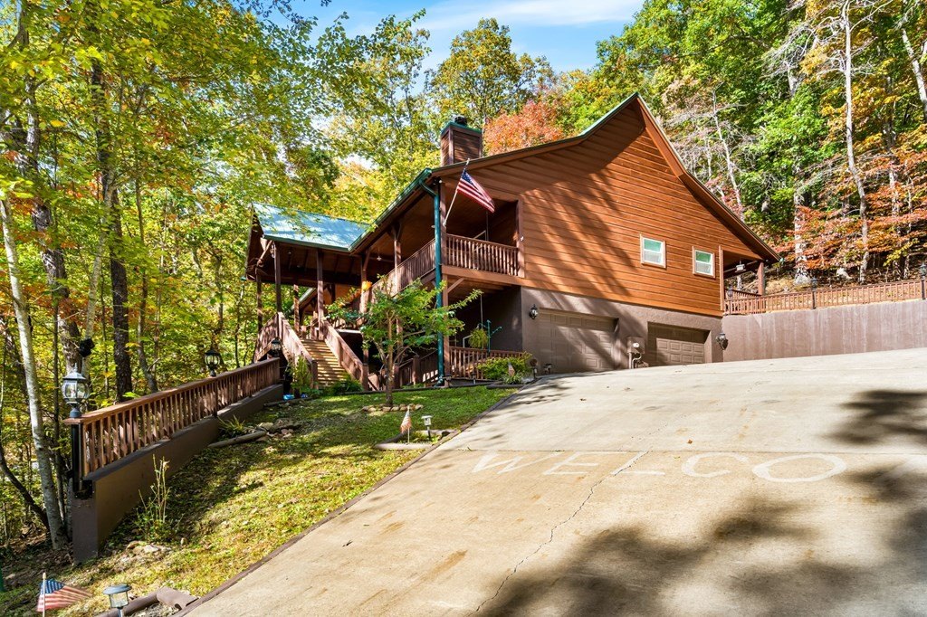 Blairsville, Georgia, 30512, United States, 3 Bedrooms Bedrooms, ,3 BathroomsBathrooms,Residential,For Sale,1979899