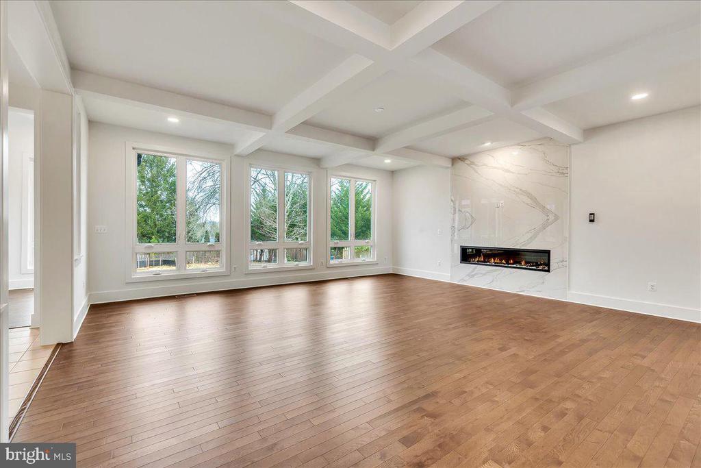 Oak Hill, Virginia, 20171, United States, 4 Bedrooms Bedrooms, ,6 BathroomsBathrooms,Residential,For Sale,2006195