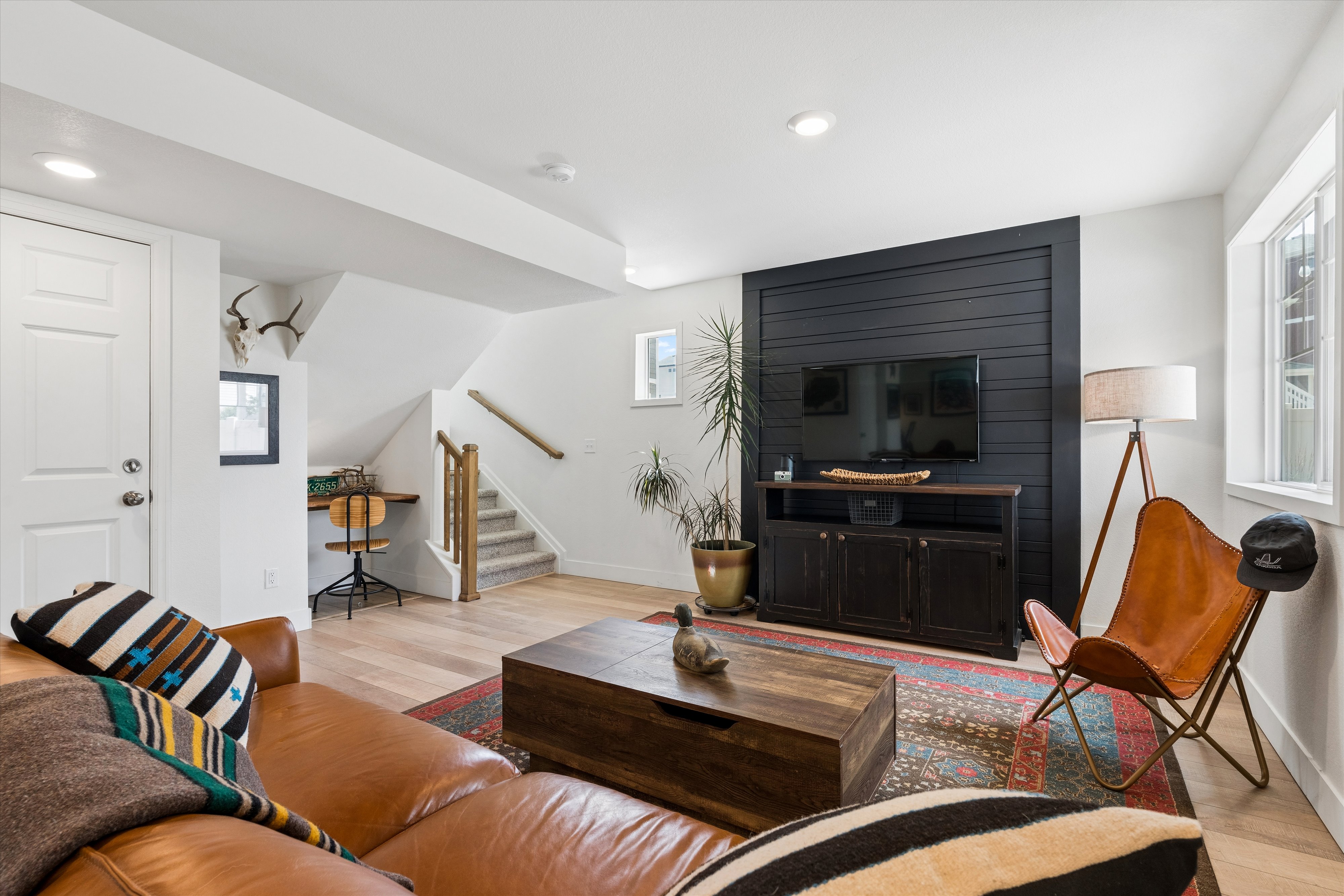 Highly Sought-after Volante Model Carriage House in Erie Highlands - 物件實景