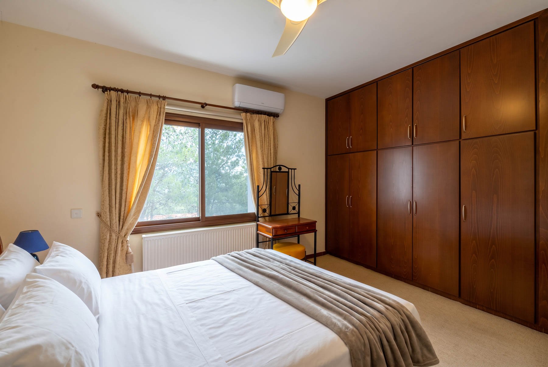  5 Bedroom Stone Villa with Pool near Troodos in Moniatis, Limassol - 物件實景