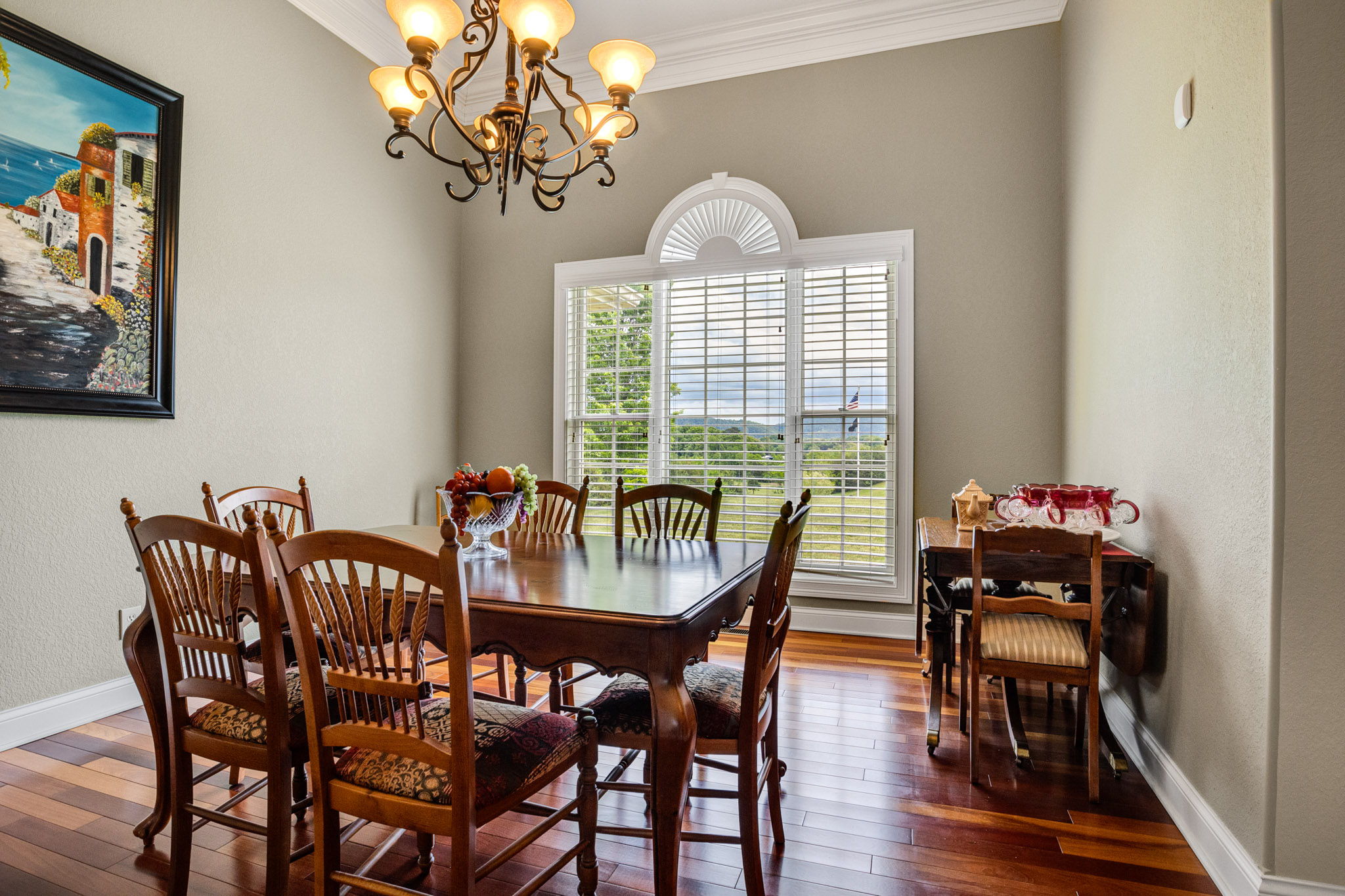 Sevierville, Tennessee, 37876, United States, 3 Bedrooms Bedrooms, ,3 BathroomsBathrooms,Residential,For Sale,1979818