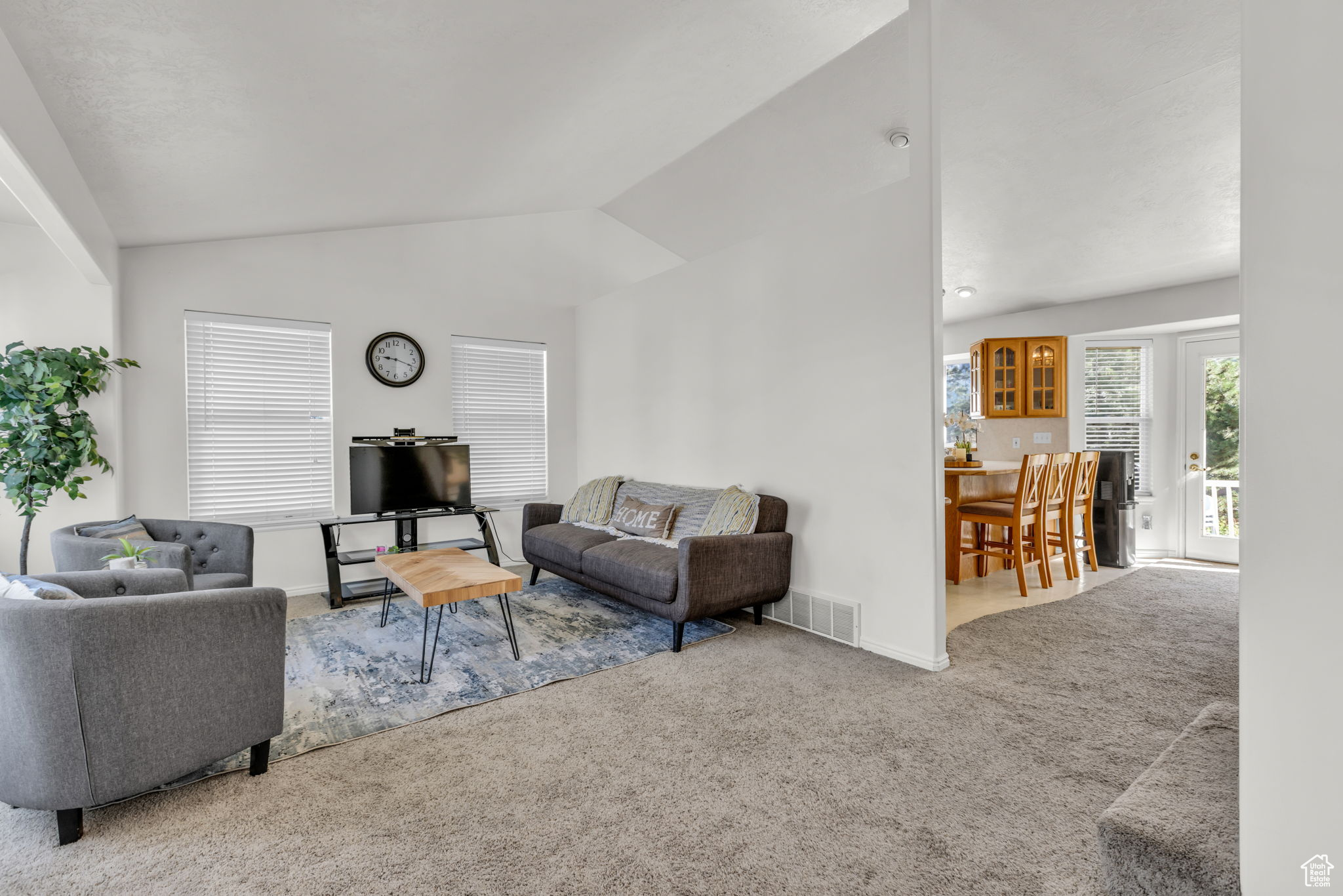 Ogden, Utah, 84404, United States, 4 Bedrooms Bedrooms, ,3 BathroomsBathrooms,Residential,For Sale,1867138
