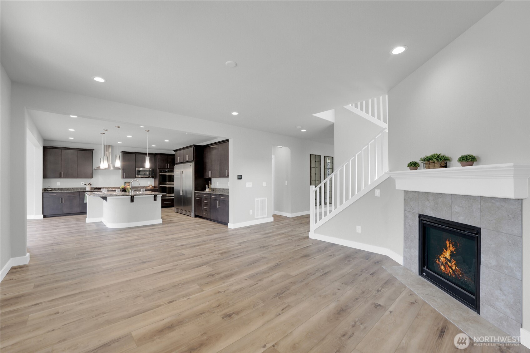 Bonney Lake, Washington, 98391, United States, 5 Bedrooms Bedrooms, ,3 BathroomsBathrooms,Residential,For Sale,1916895