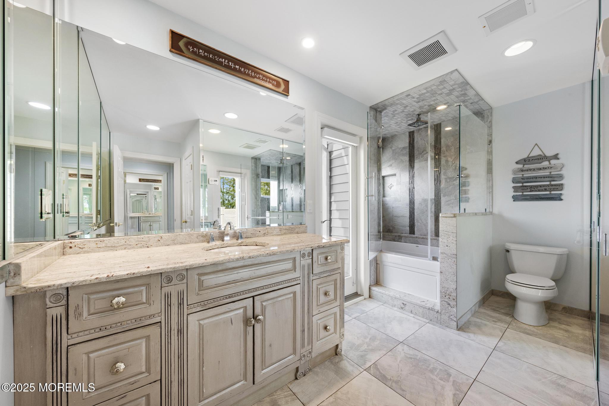 Wall, New Jersey, 07719, United States, 6 Bedrooms Bedrooms, ,4 BathroomsBathrooms,Residential,For Sale,2003107