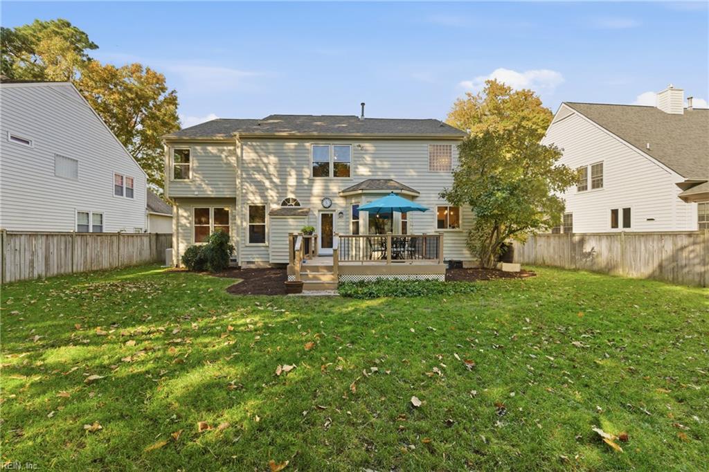 Yorktown, Virginia, 23693, United States, 6 Bedrooms Bedrooms, ,3 BathroomsBathrooms,Residential,For Sale,1988039