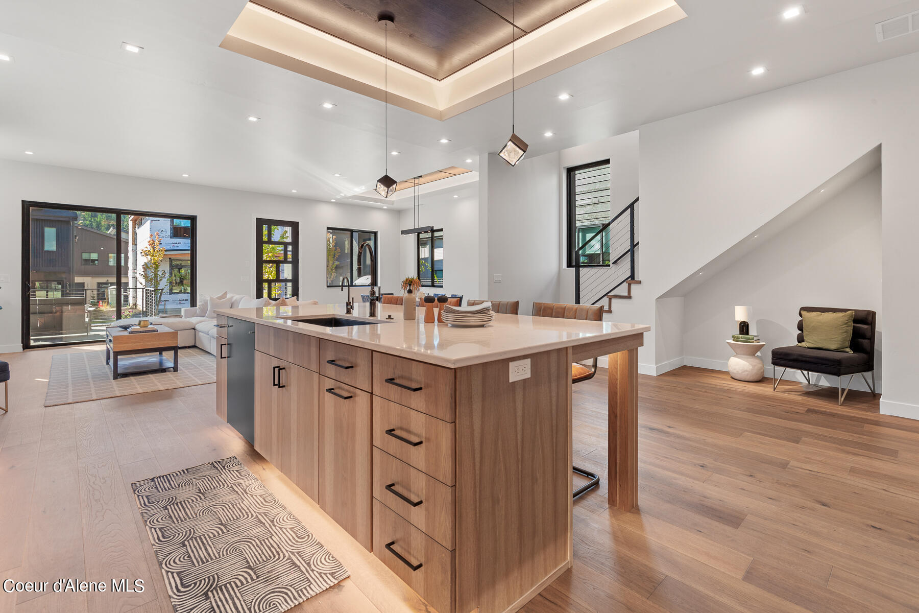 Coeur d'Alene, Idaho, 83814, United States, 3 Bedrooms Bedrooms, ,Residential,For Sale,1985771