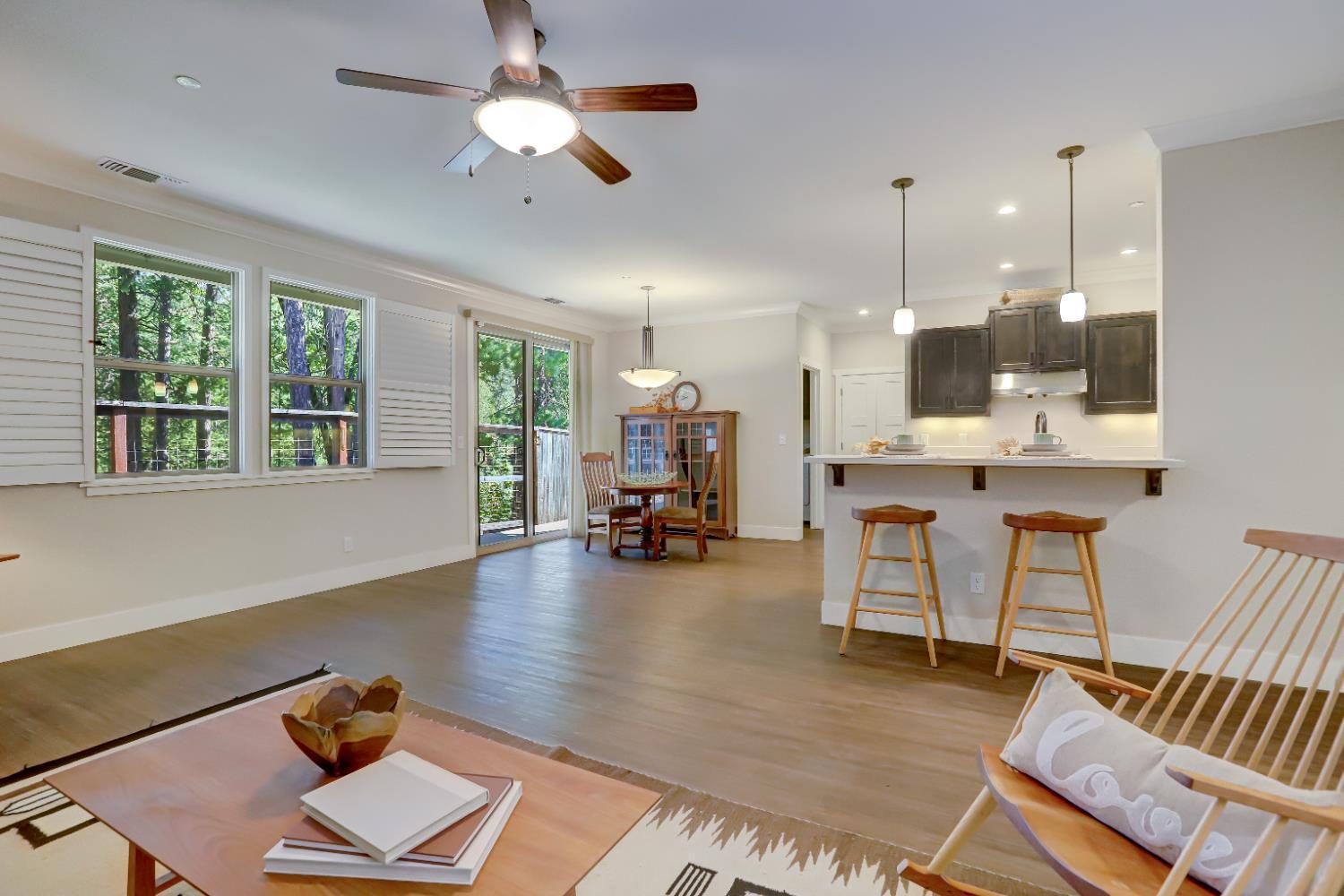 Grass Valley, California, 95945, United States, 4 Bedrooms Bedrooms, ,2 BathroomsBathrooms,Residential,For Sale,1937663