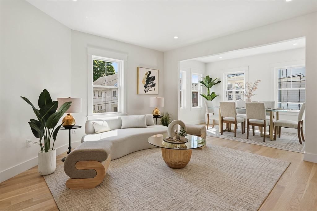 Watertown, Massachusetts, 02472, United States, 3 Bedrooms Bedrooms, ,3 BathroomsBathrooms,Residential,For Sale,2048404