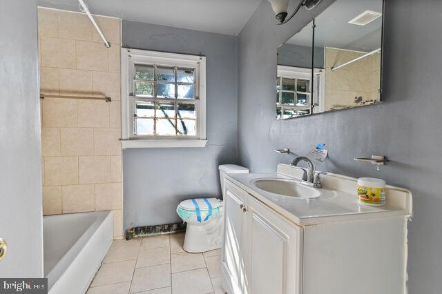 Silver Spring, Maryland, 20901, United States, 4 Bedrooms Bedrooms, ,3 BathroomsBathrooms,Residential,For Sale,1903620