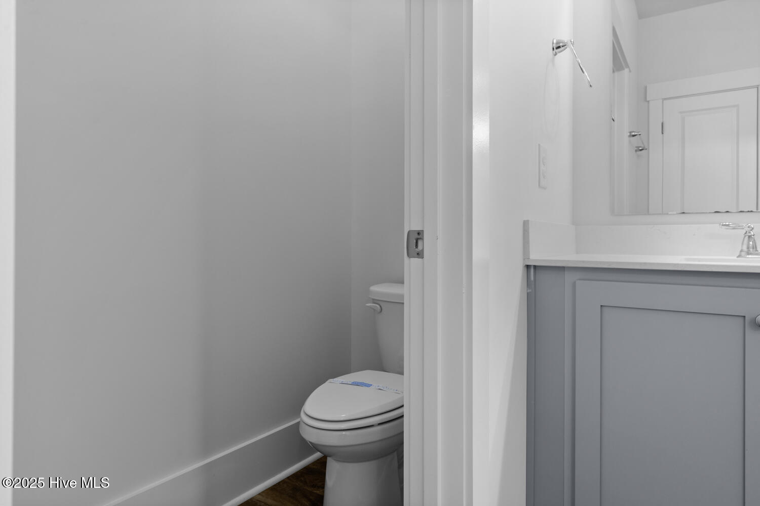 Surf City, North Carolina, 28445, United States, 4 Bedrooms Bedrooms, ,2 BathroomsBathrooms,Residential,For Sale,1987311