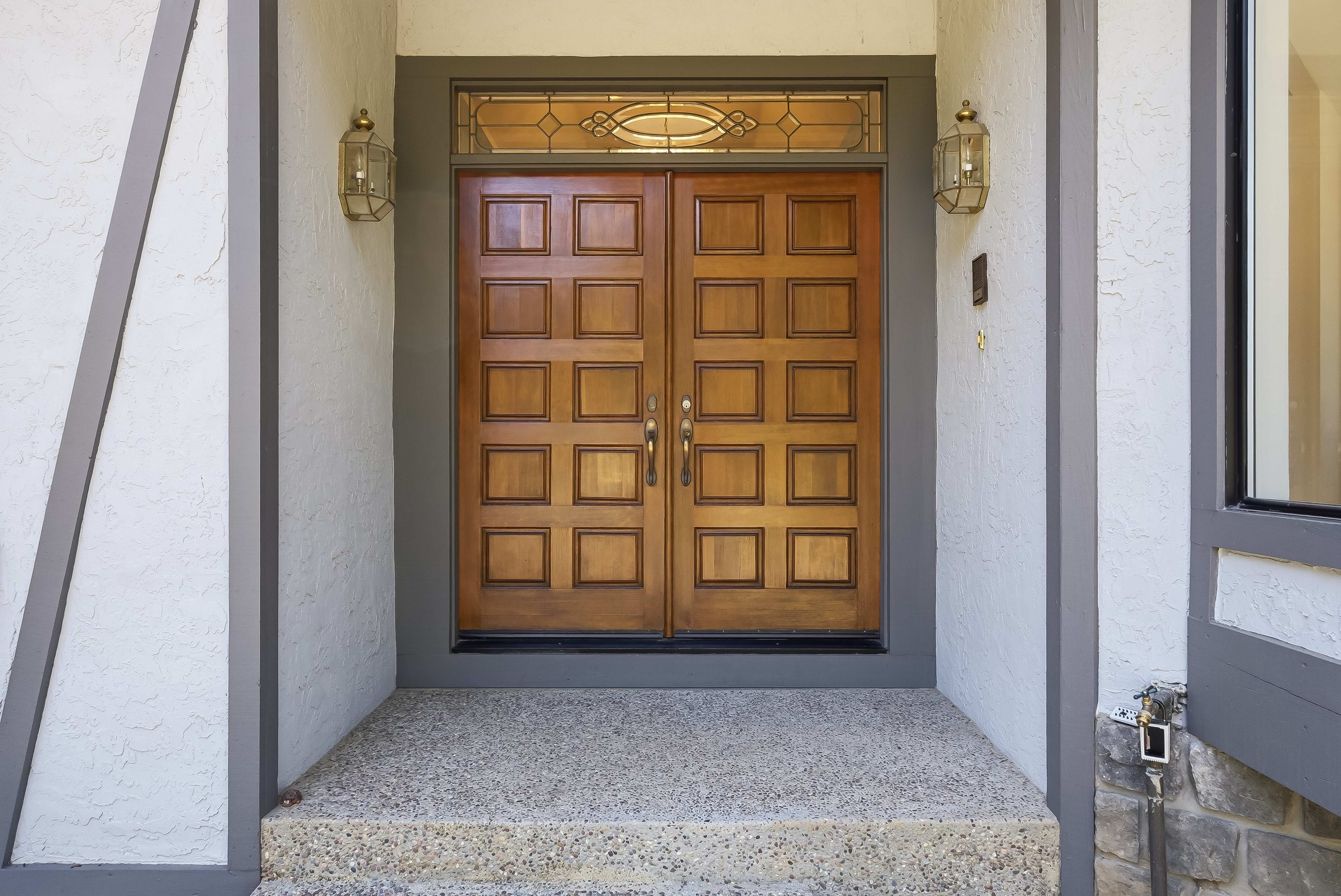  More Than 2.7 Acres of Privacy and Potential with Palo Alto Schools - 物件實景