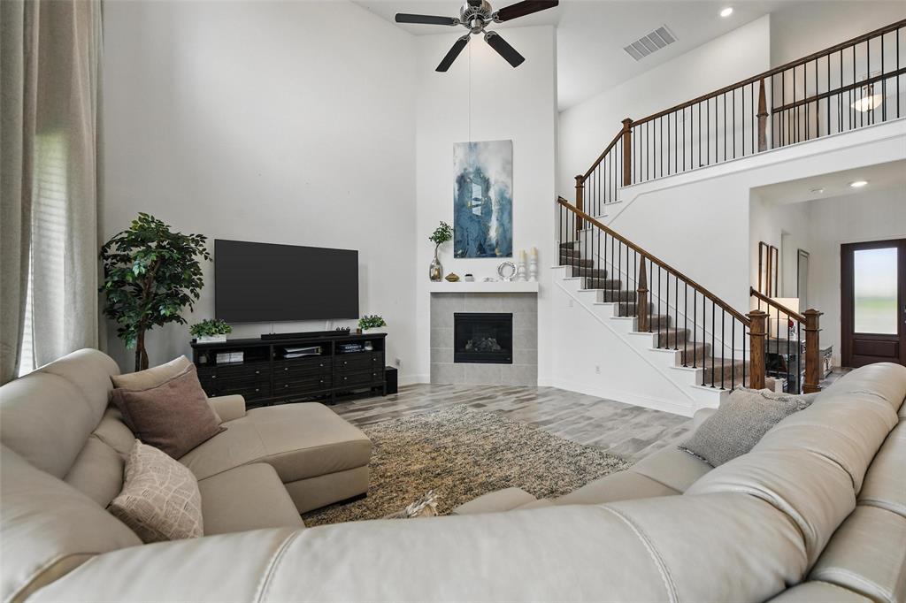 Haslet, Texas, 76177, United States, 5 Bedrooms Bedrooms, ,4 BathroomsBathrooms,Residential,For Sale,1840704