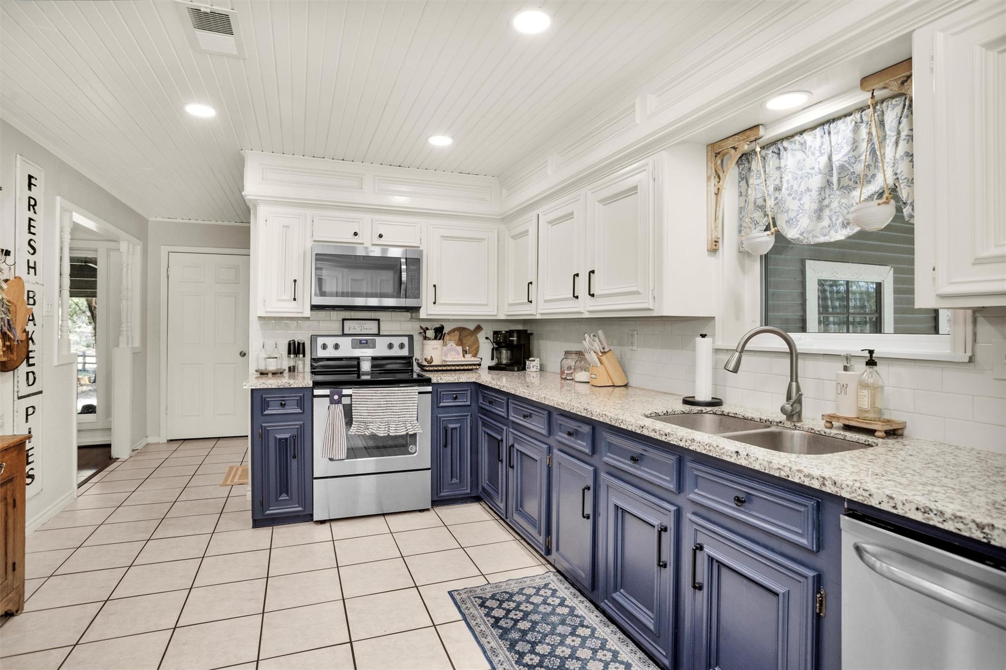 Magnolia, Texas, 77354, United States, 4 Bedrooms Bedrooms, ,2 BathroomsBathrooms,Residential,For Sale,2008183