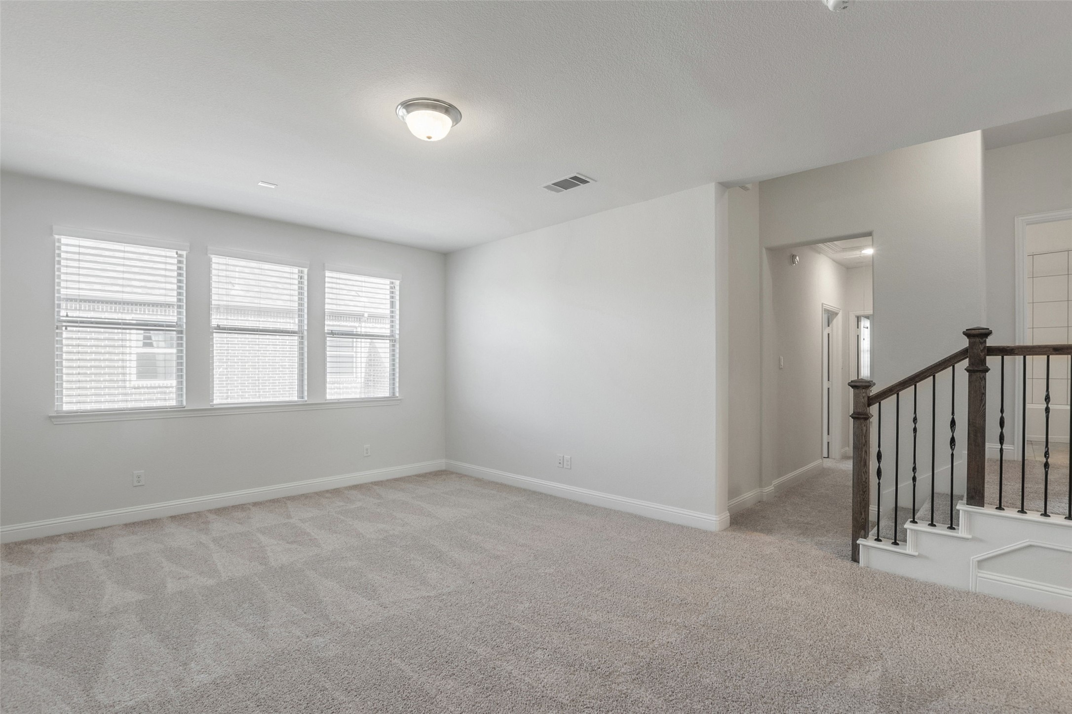 McKinney, Texas, 75071, United States, 5 Bedrooms Bedrooms, ,5 BathroomsBathrooms,Residential,For Sale,1986552