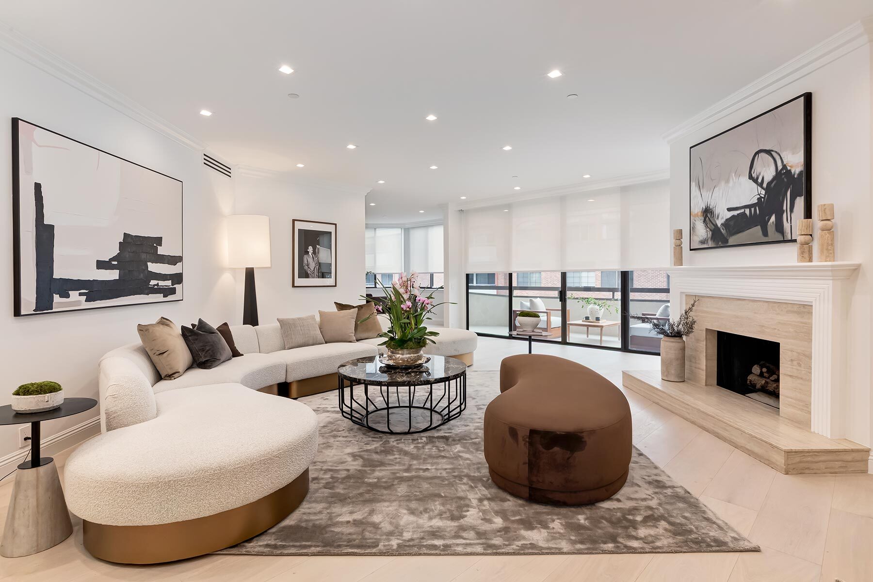  300 North Swall Drive - 物件實景