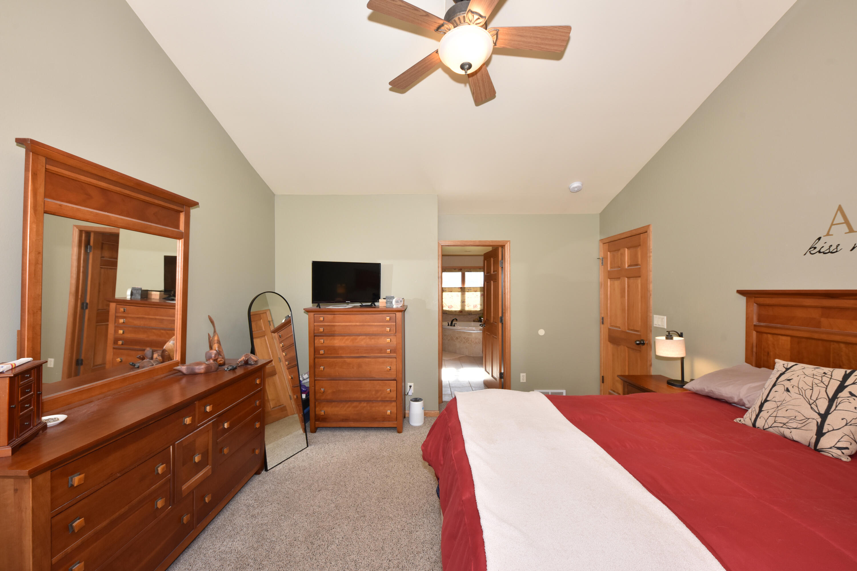 Cedar Grove, Wisconsin, 53013, United States, 5 Bedrooms Bedrooms, ,4 BathroomsBathrooms,Residential,For Sale,1987576