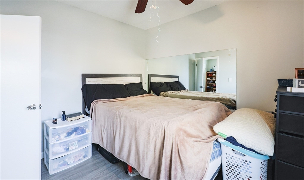 Fall River, Massachusetts, 02720, United States, 6 Bedrooms Bedrooms, ,3 BathroomsBathrooms,Residential,For Sale,2045216