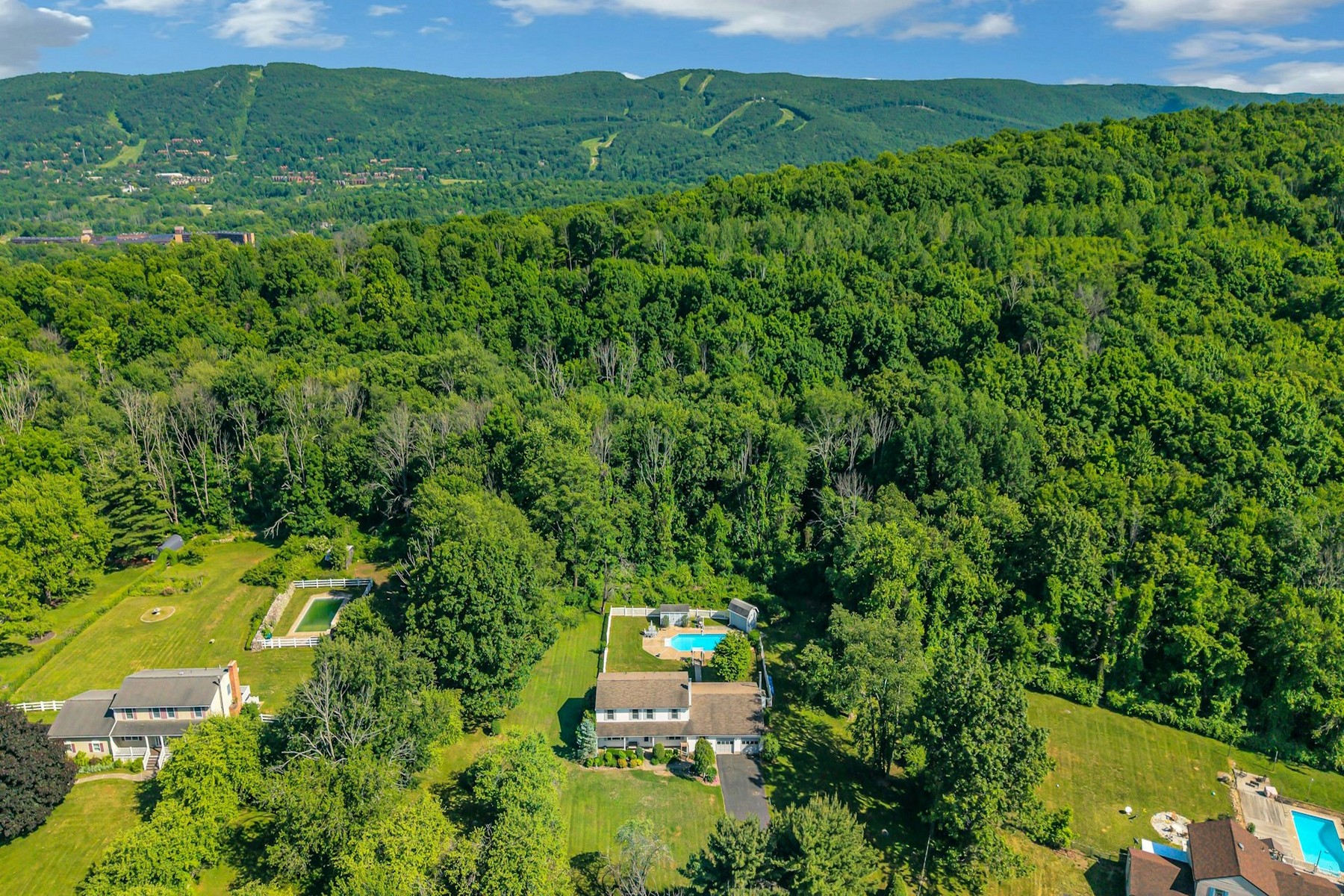  70 Lake Pochung Road, Sussex, NJ 07461 - 物件實景