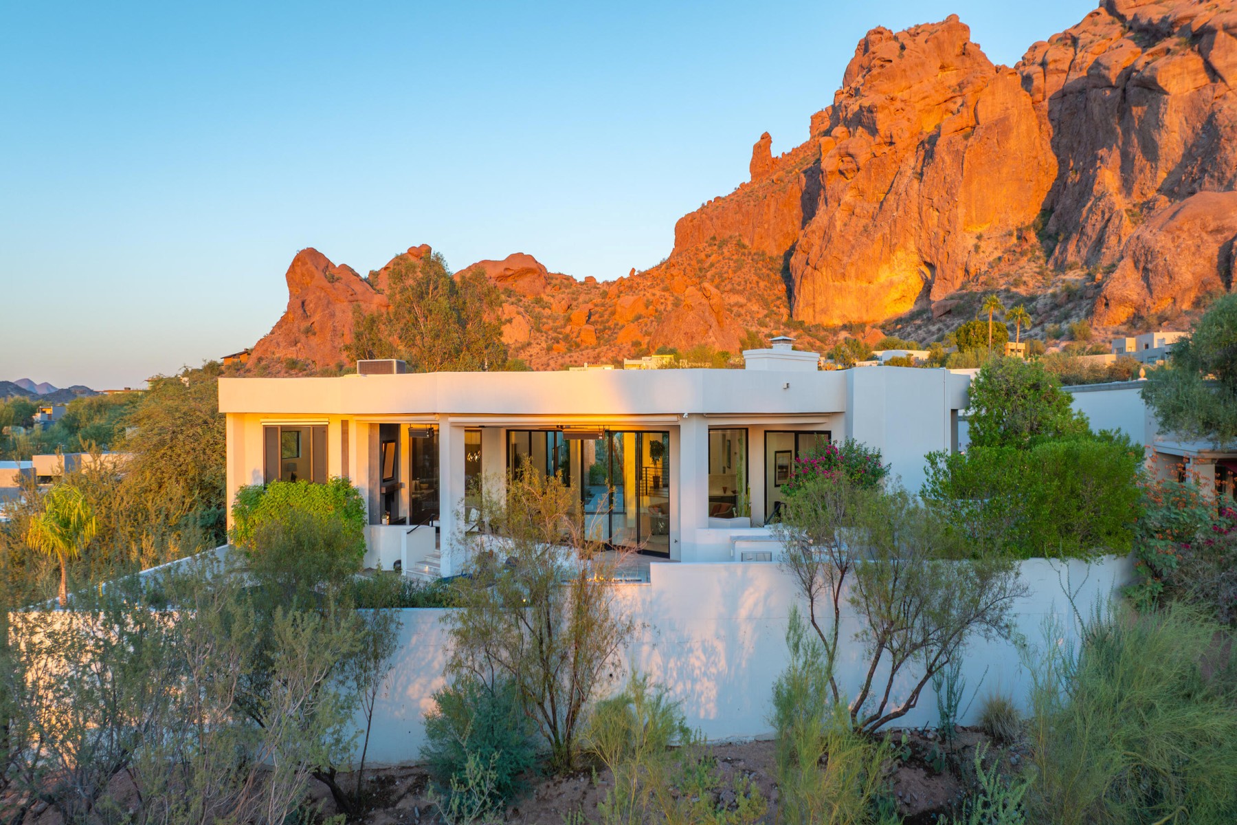  5724 N ECHO CANYON DR¦Phoenix, AZ - 物件實景