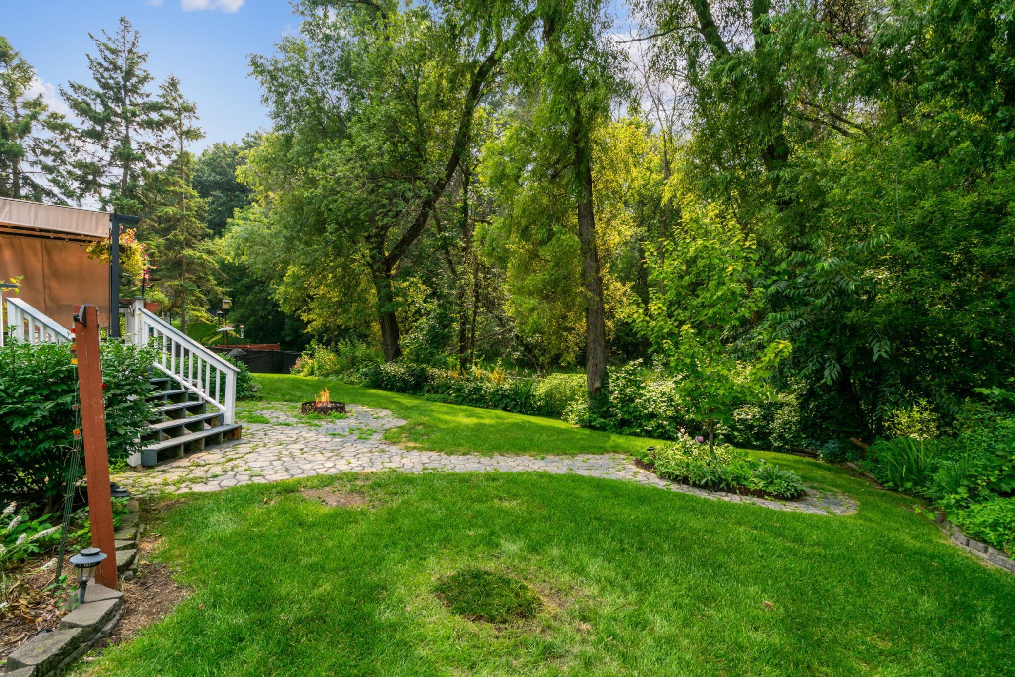 Vadnais Heights, Minnesota, 55127, United States, 3 Bedrooms Bedrooms, ,3 BathroomsBathrooms,Residential,For Sale,1912399