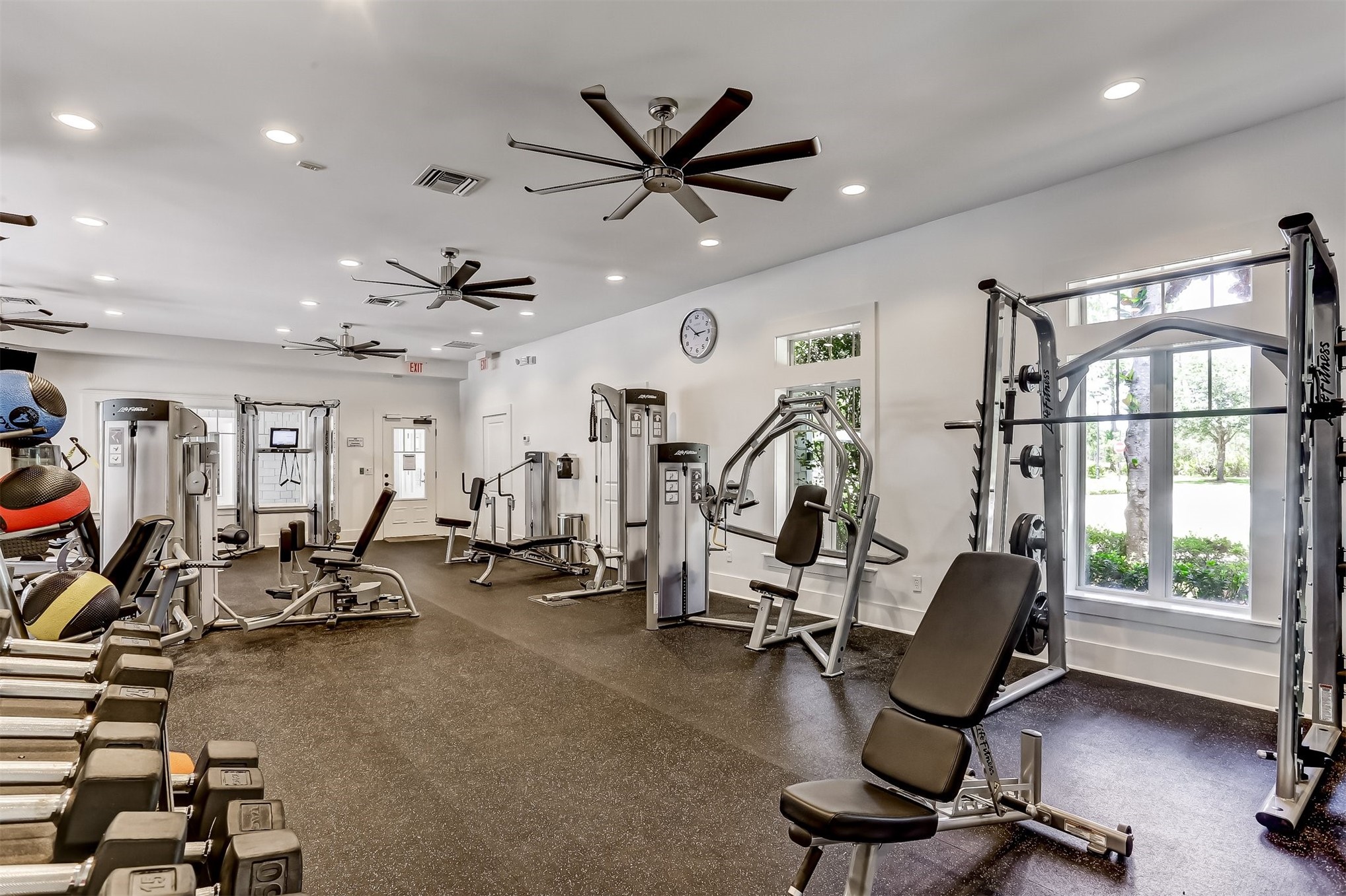 Fernandina Beach, Florida, 32034, United States, 4 Bedrooms Bedrooms, ,3 BathroomsBathrooms,Residential,For Sale,2033500