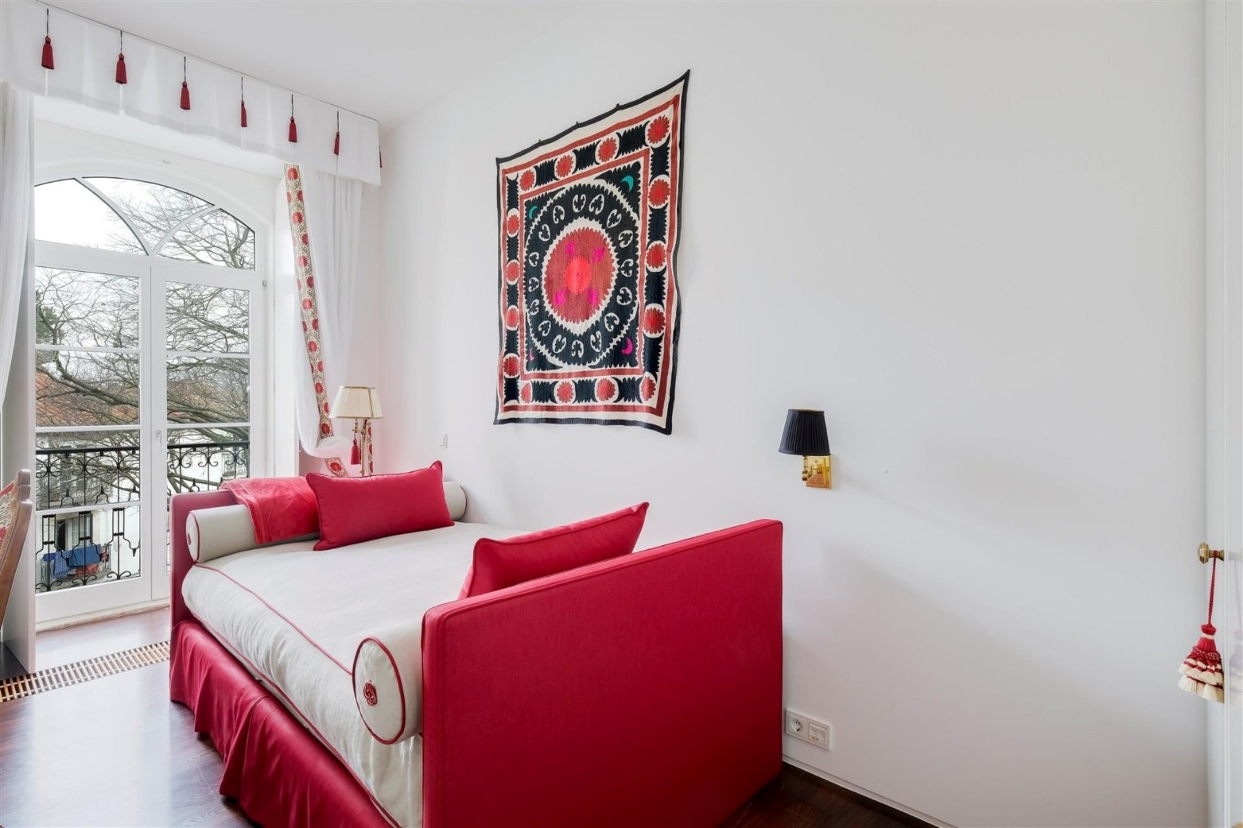  Semi-detached house, 4 bedrooms, for Sale - 物件實景