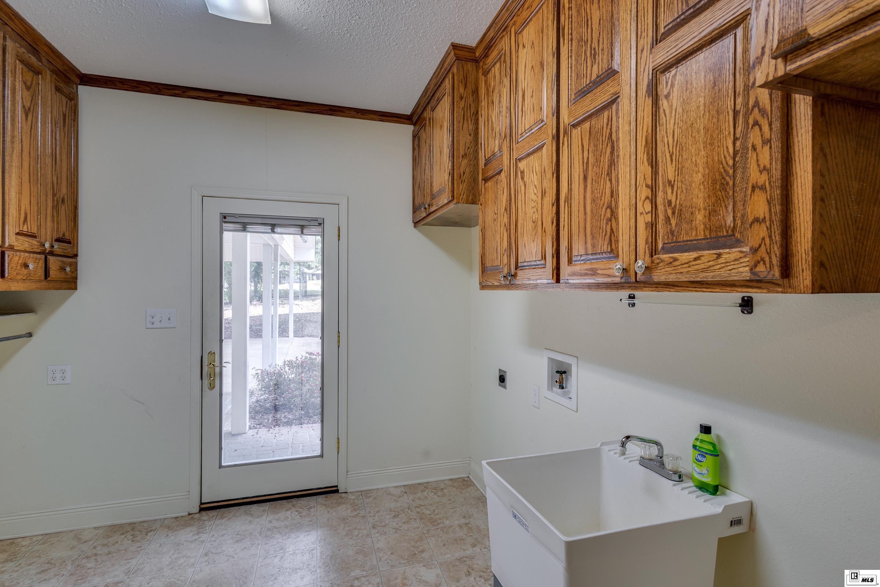 429 ROBINSON LANE, Homer, Louisiana, 71040, United States, 4 Bedrooms Bedrooms, ,2 BathroomsBathrooms,Residential,For Sale,429 ROBINSON LANE,1634667