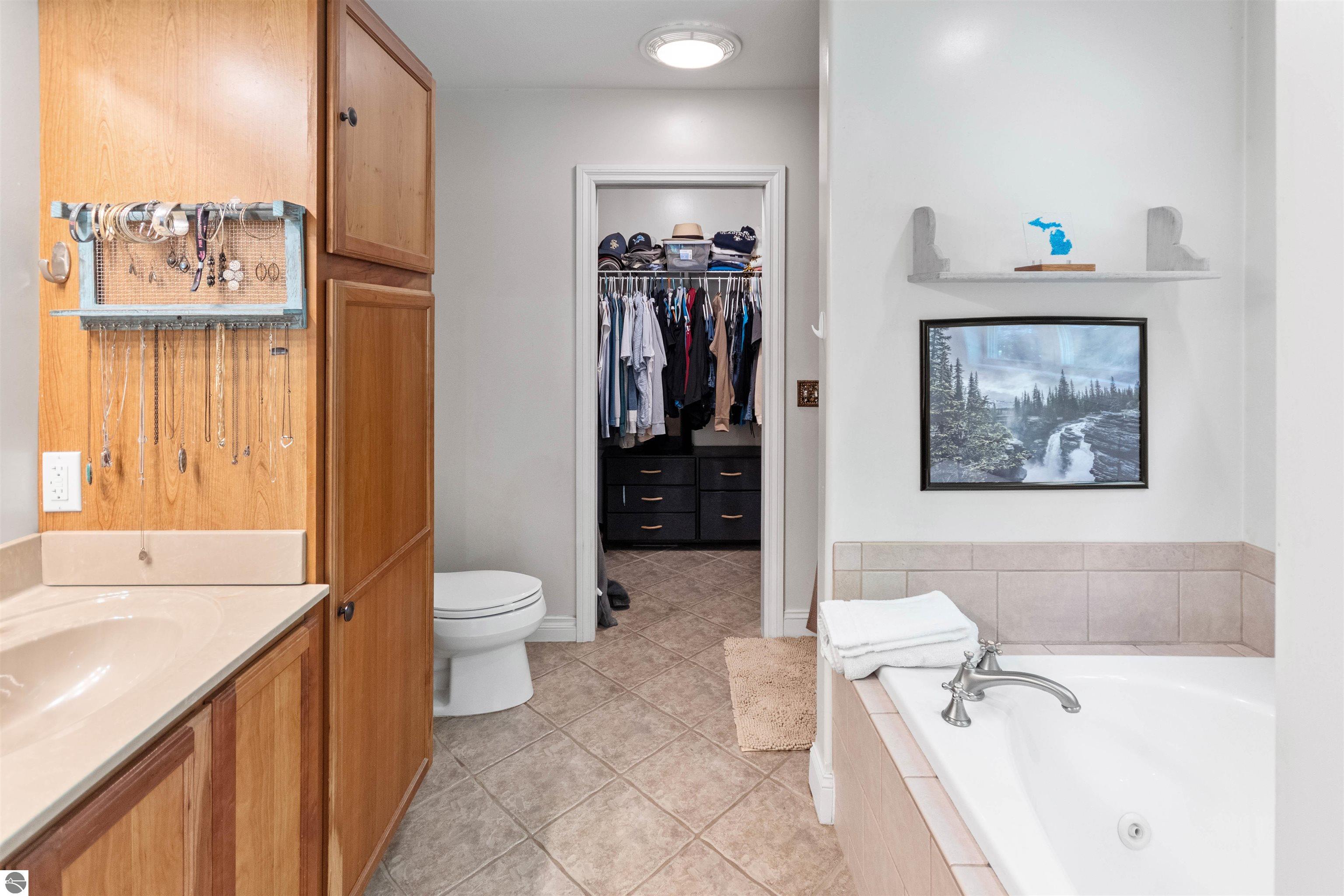 Traverse City, Michigan, 49685, United States, 5 Bedrooms Bedrooms, ,2 BathroomsBathrooms,Residential,For Sale,1960952