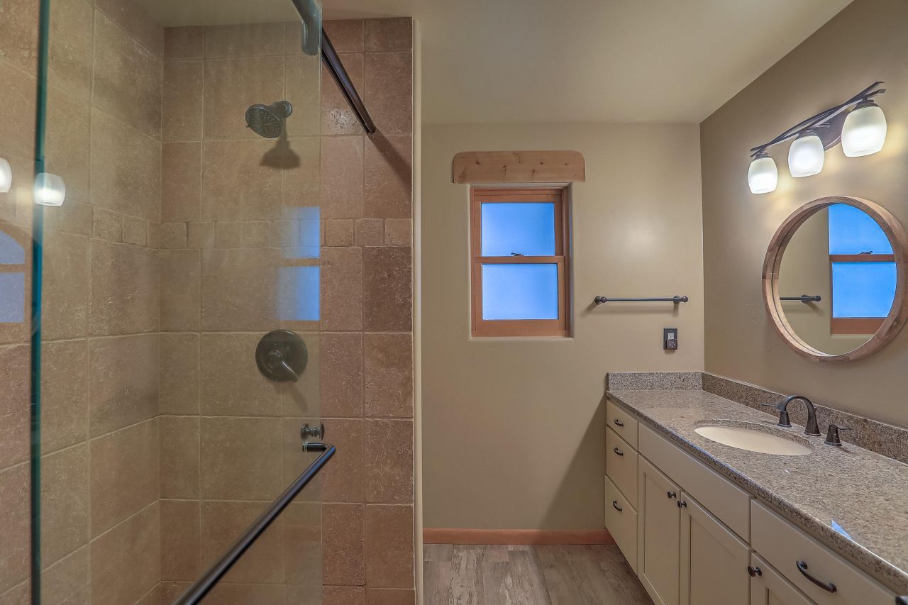 Corrales, New Mexico, 87048, United States, 2 Bedrooms Bedrooms, ,3 BathroomsBathrooms,Residential,For Sale,1838092