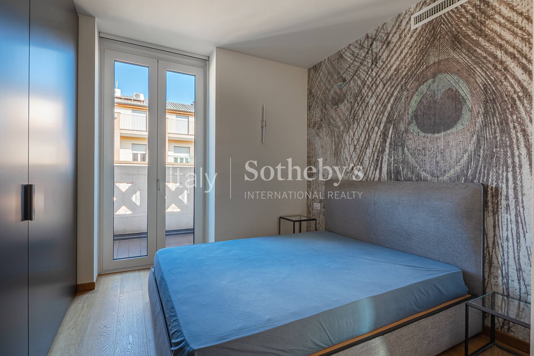  Prestigious penthouse in a period-style building - 物件實景