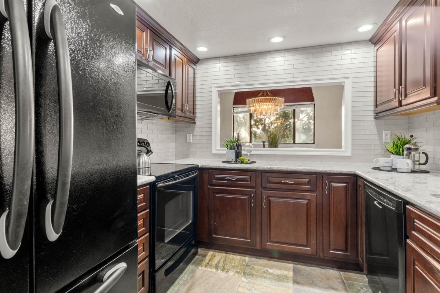 Morgan Hill, California, 95037, United States, 2 Bedrooms Bedrooms, ,2 BathroomsBathrooms,Residential,For Sale,1993030