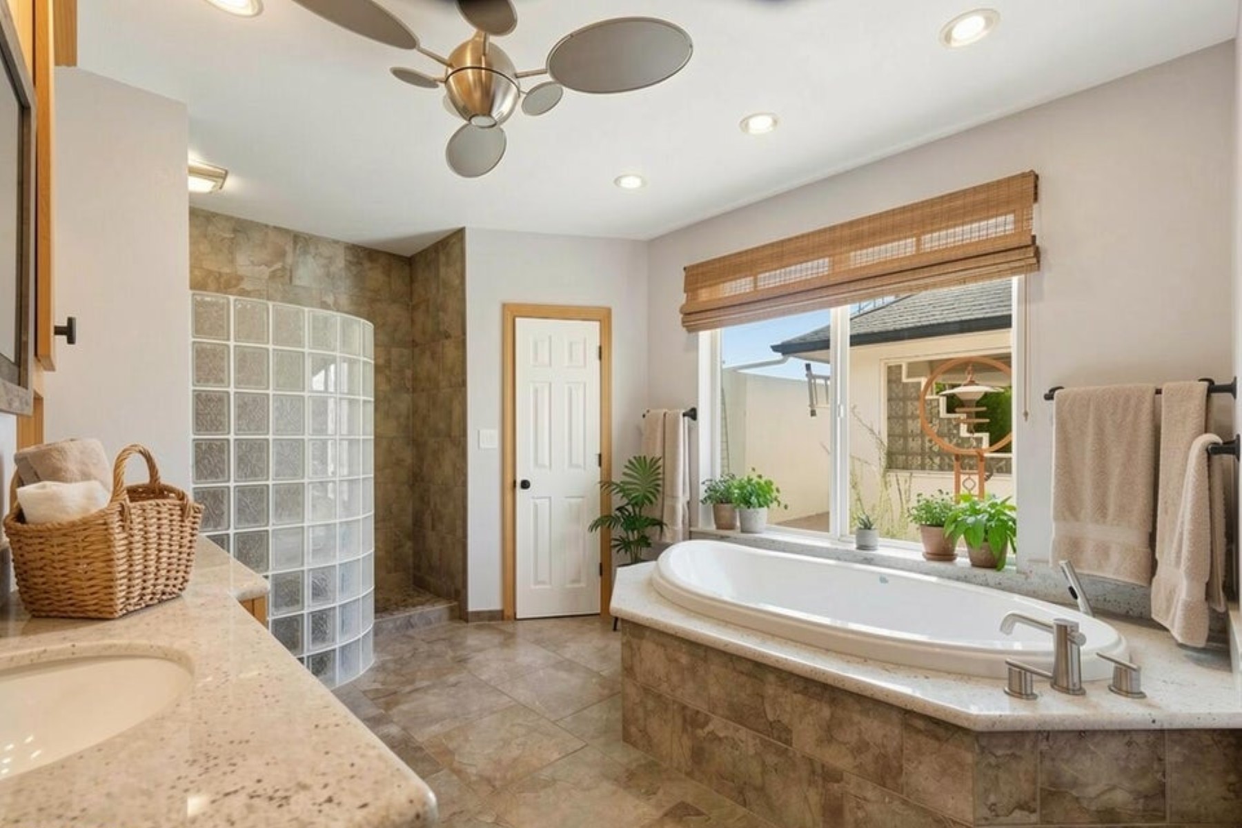  321 E Campbell Road  Chandler, AZ - 物件實景