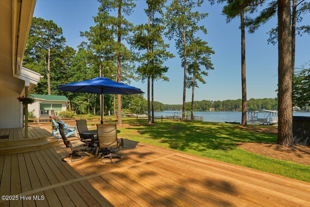 Whispering Pines, North Carolina, 28327, United States, 2 Bedrooms Bedrooms, ,2 BathroomsBathrooms,Residential,For Sale,1997179