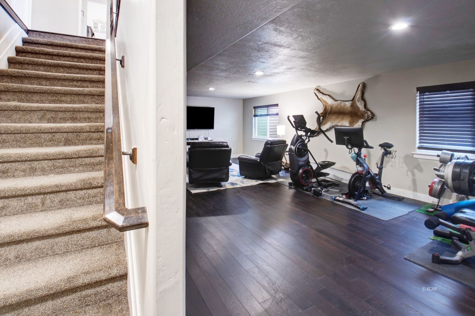 Elko, Nevada, 89801, United States, 6 Bedrooms Bedrooms, ,3 BathroomsBathrooms,Residential,For Sale,1868372
