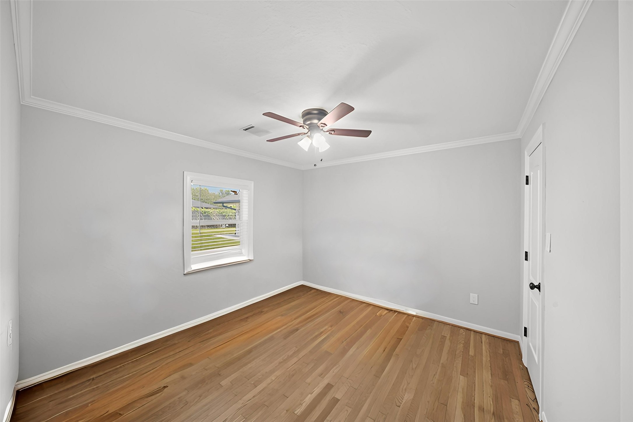 Houston, Texas, 77096, United States, 4 Bedrooms Bedrooms, ,3 BathroomsBathrooms,Residential,For Sale,1901222