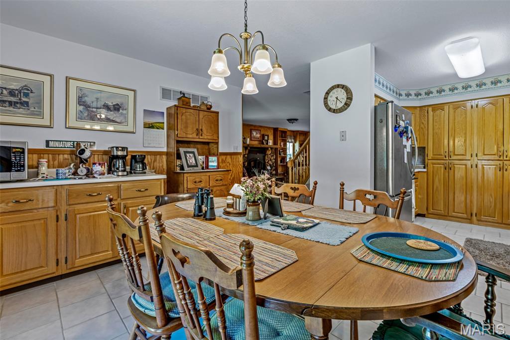 Bonne Terre, Missouri, 63628, United States, 4 Bedrooms Bedrooms, ,2 BathroomsBathrooms,Residential,For Sale,1942217