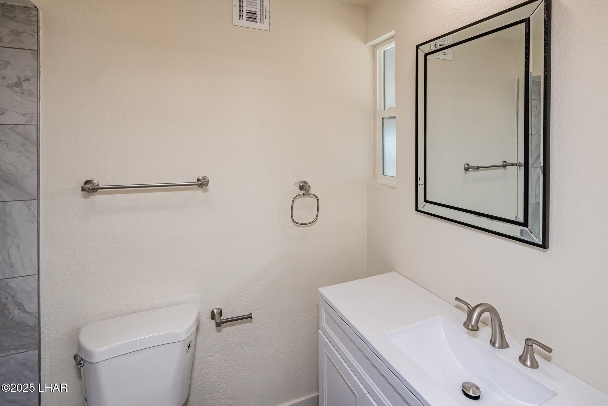 Lake Havasu City, Arizona, 86403, United States, 6 Bedrooms Bedrooms, ,2 BathroomsBathrooms,Residential,For Sale,1744753