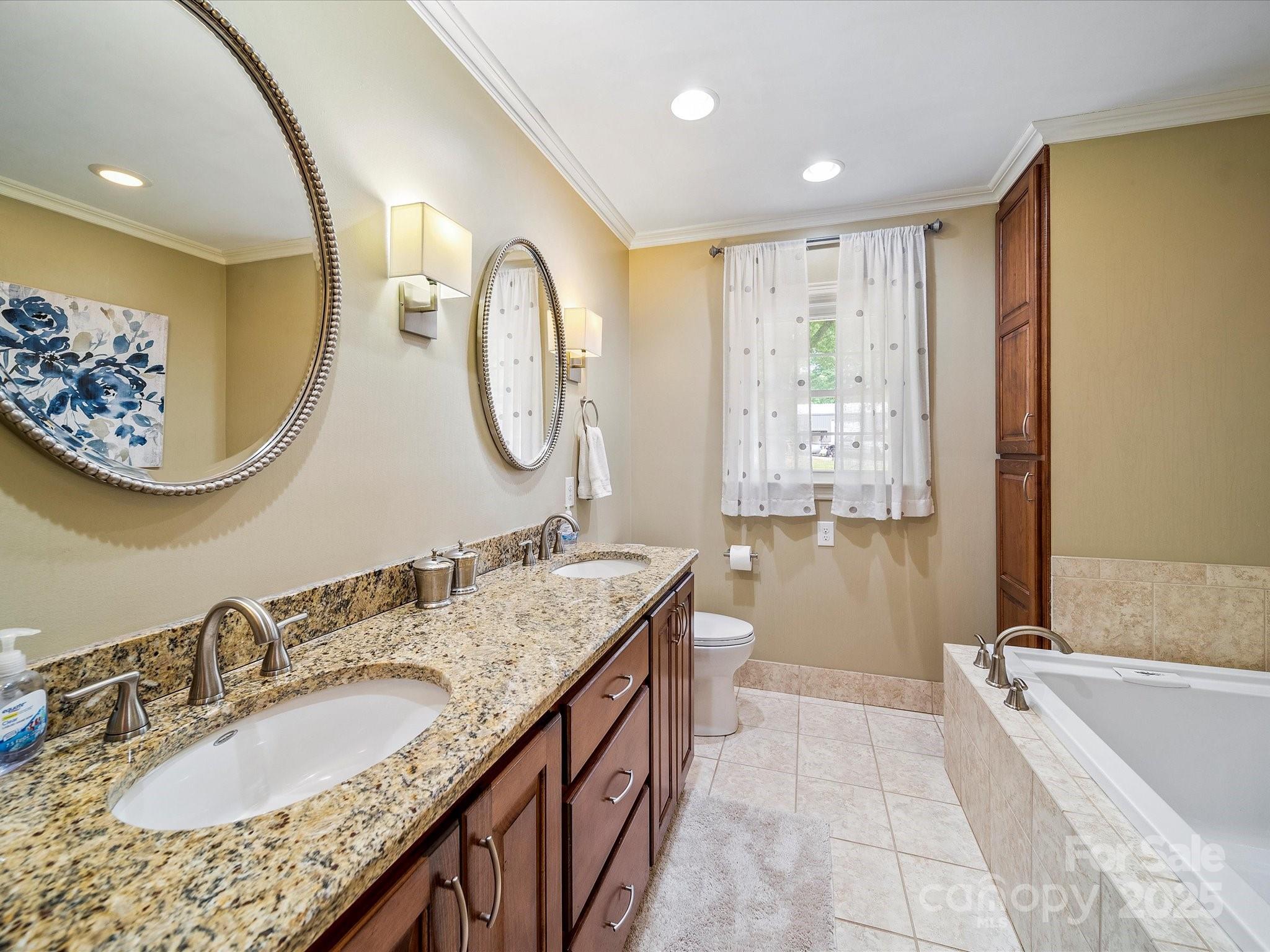 Monroe, North Carolina, 28112, United States, 3 Bedrooms Bedrooms, ,2 BathroomsBathrooms,Residential,For Sale,1975827