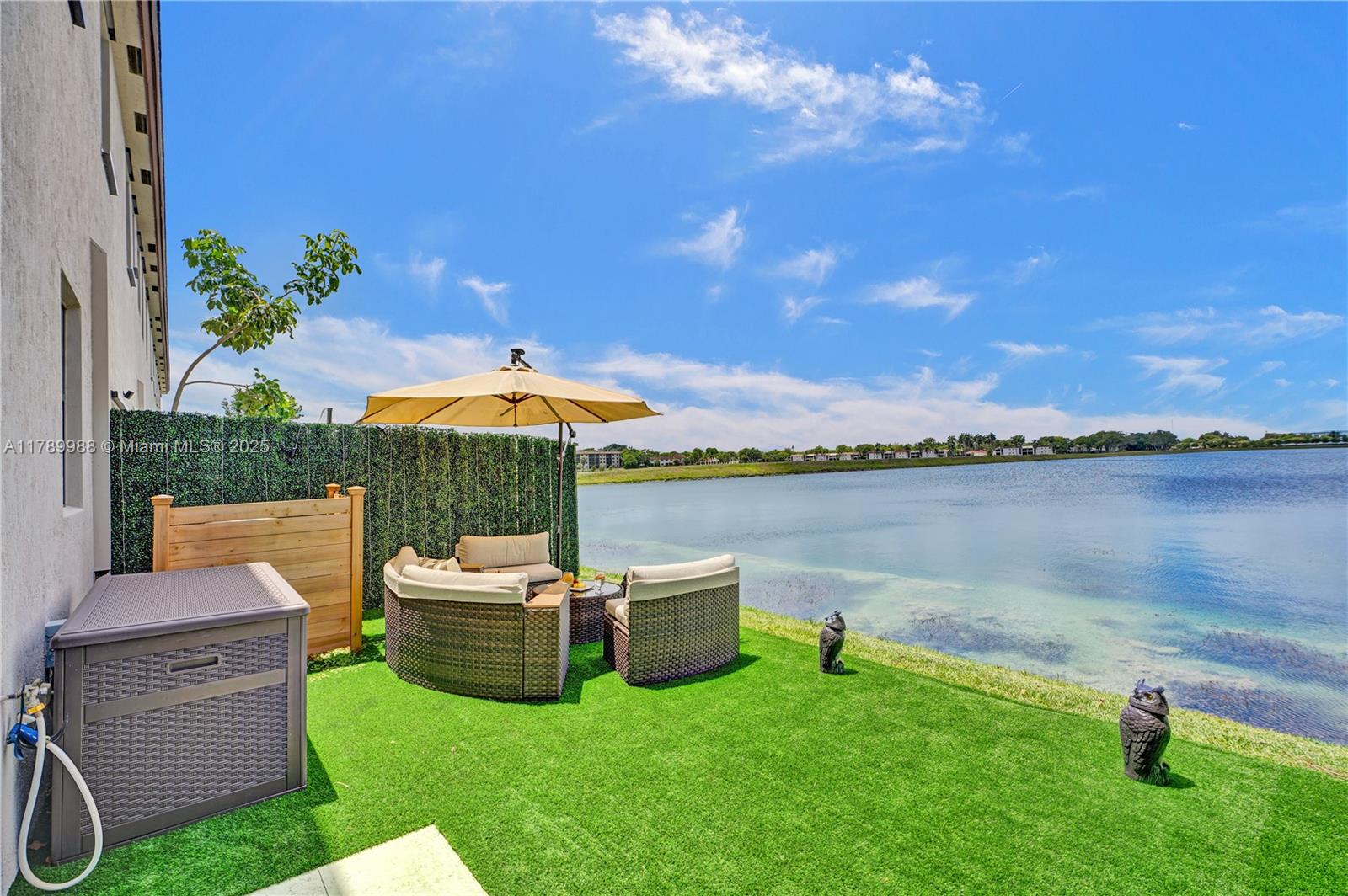 Miami, Florida, 33179, United States, 3 Bedrooms Bedrooms, ,3 BathroomsBathrooms,Residential,For Sale,1784236