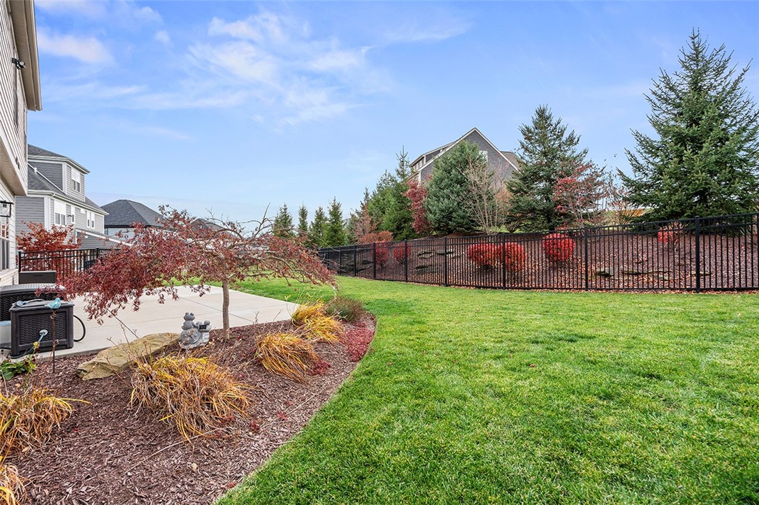 Collier Twp, Pennsylvania, 15205, United States, 4 Bedrooms Bedrooms, ,4 BathroomsBathrooms,Residential,For Sale,1994329